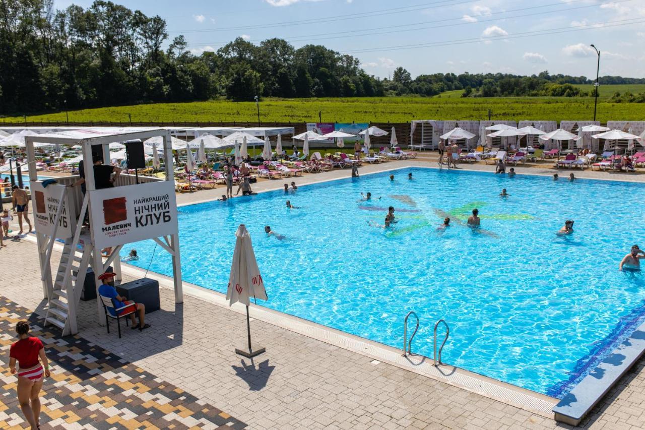 Drevny Grad Park-Hotel Lviv Luaran gambar