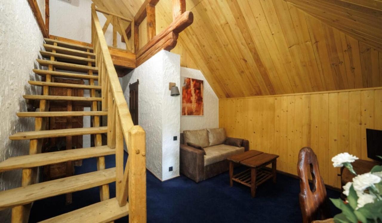Drevny Grad Park-Hotel Lviv Luaran gambar