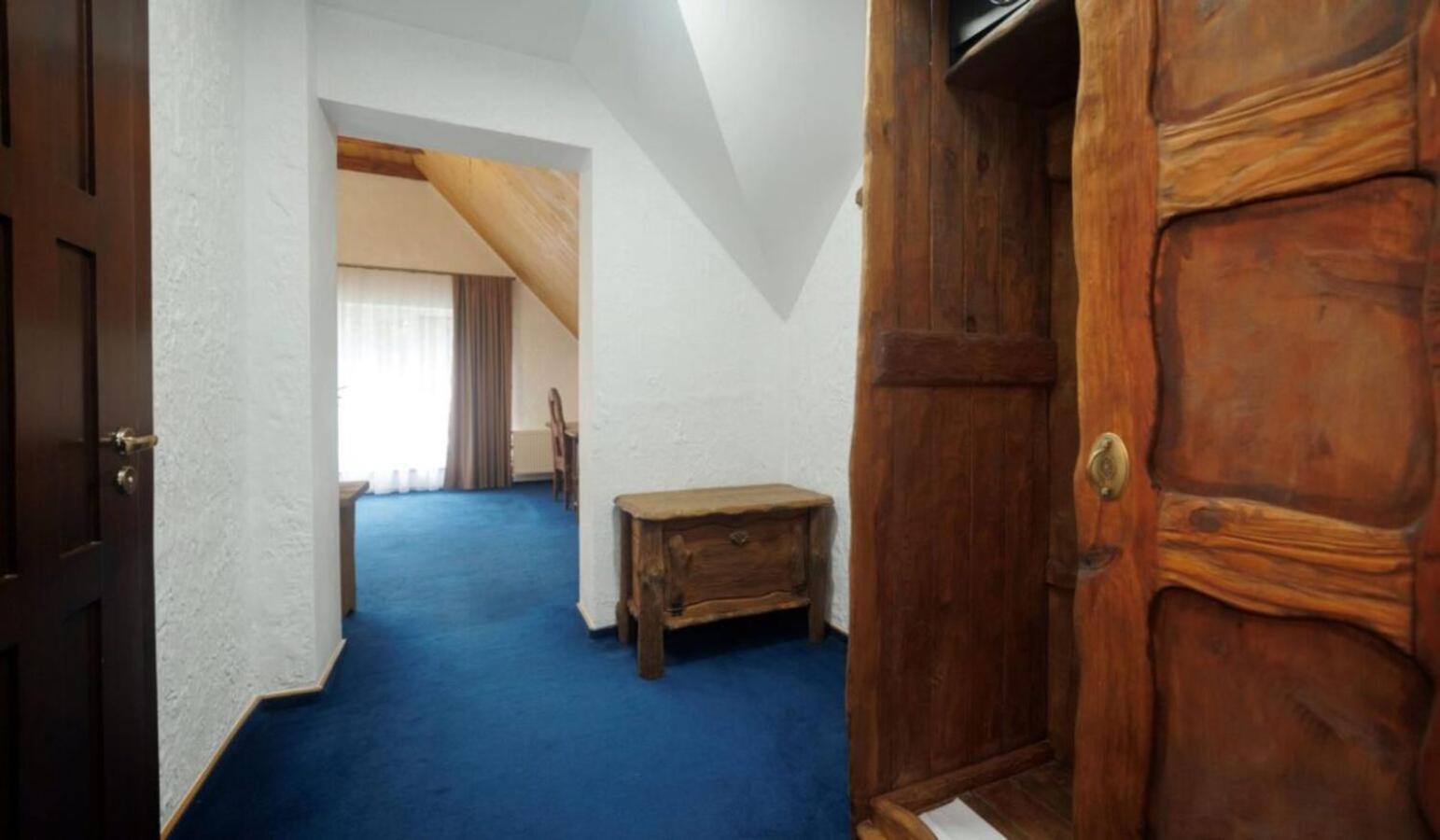 Drevny Grad Park-Hotel Lviv Luaran gambar